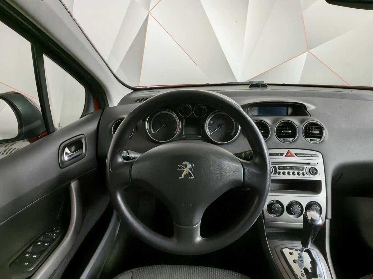 Peugeot 408 2013 года с пробегом. Фото: #14
