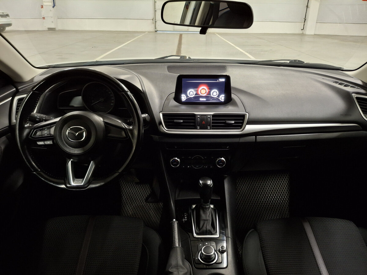 Mazda 3 2018 года с пробегом. Фото: #13
