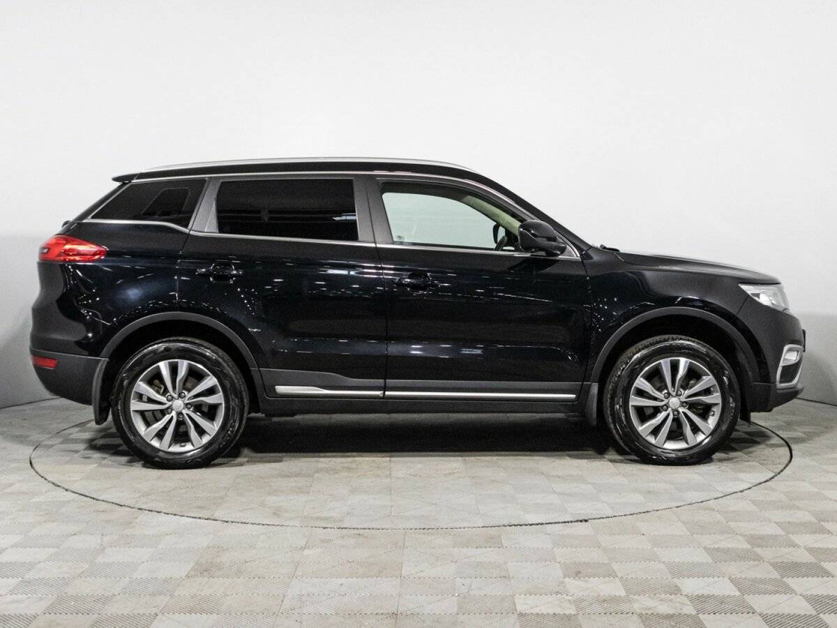 Geely Atlas 2020 года с пробегом. Фото: #3