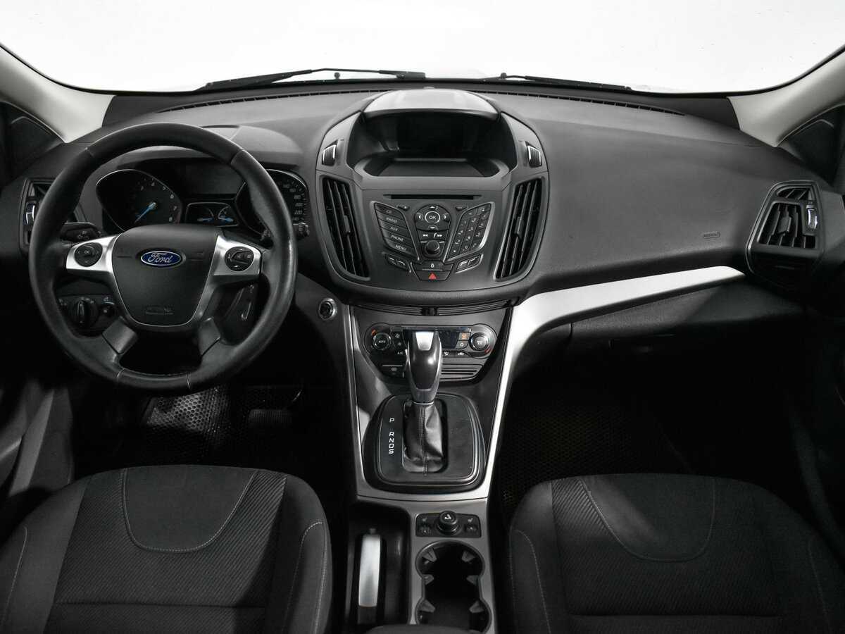 Ford Kuga 2015 года с пробегом. Фото: #11