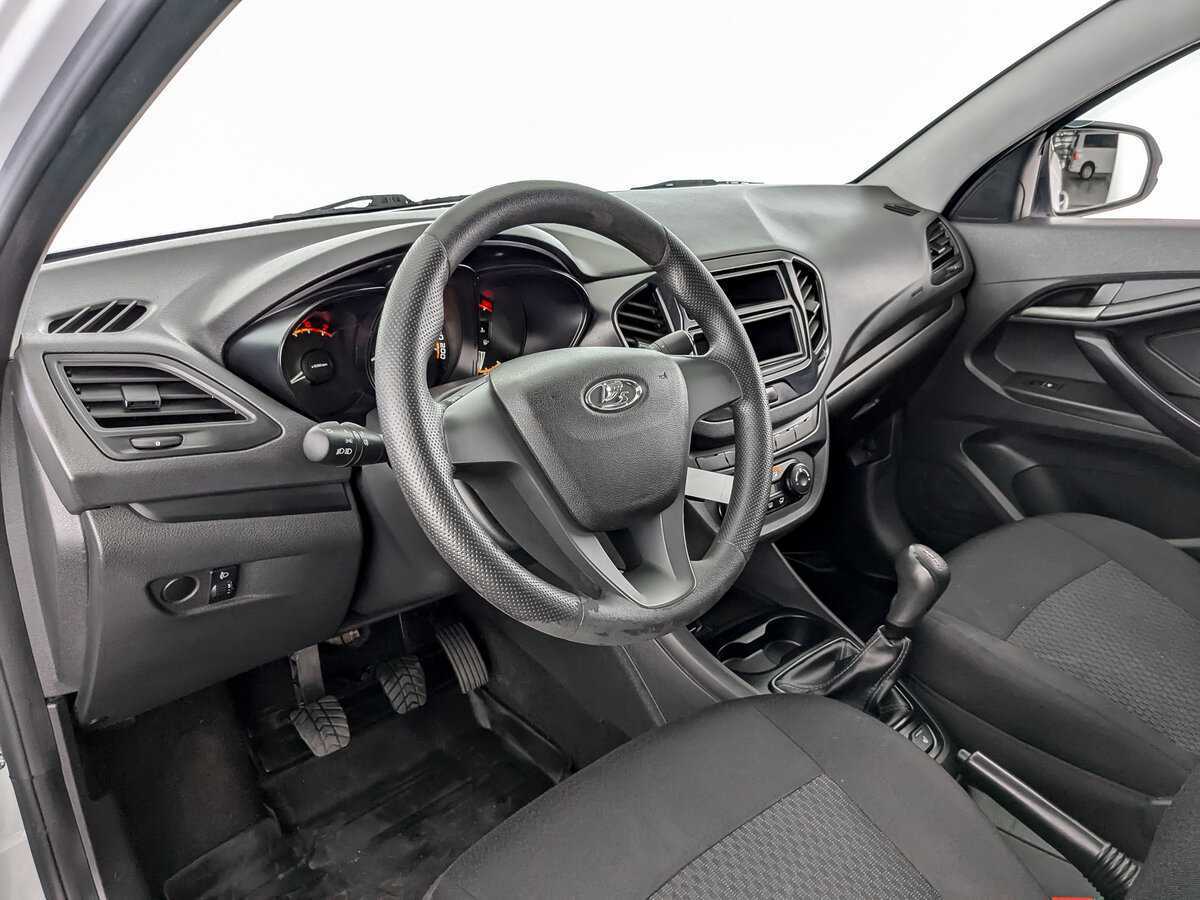 Lada (ВАЗ) Vesta 2019 года с пробегом. Фото: #13