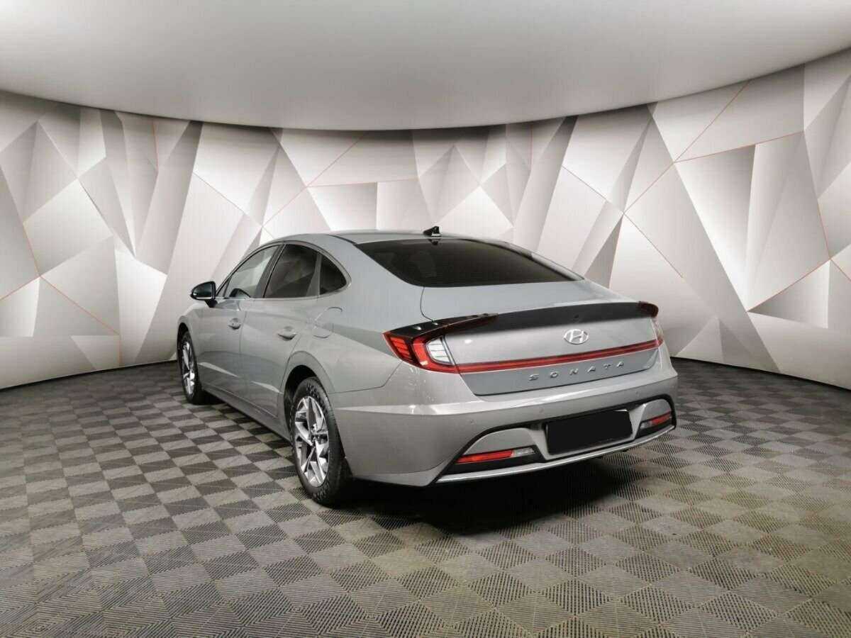 Hyundai Sonata 2019 года с пробегом. Фото: #3