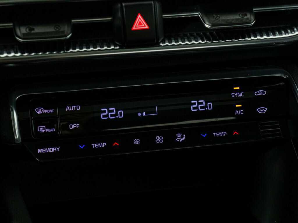 Kia K5 2020 года с пробегом. Фото: #23