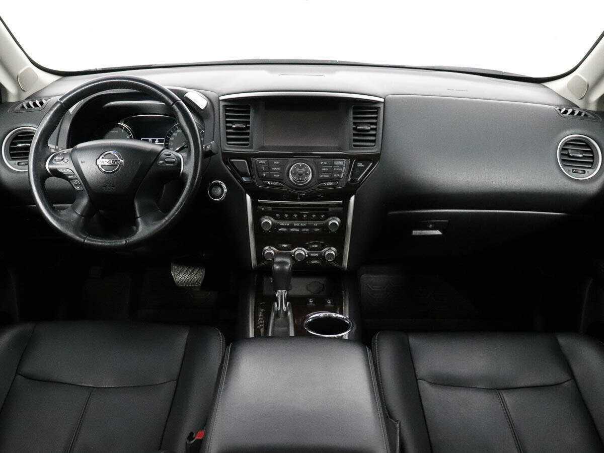 Nissan Pathfinder 2015 года с пробегом. Фото: #15