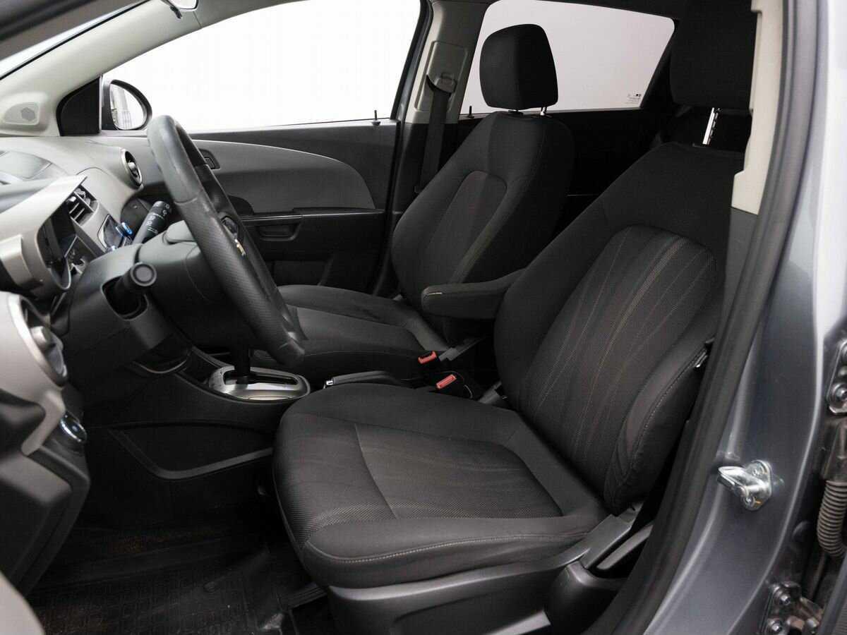 Chevrolet Aveo 2014 года с пробегом. Фото: #8