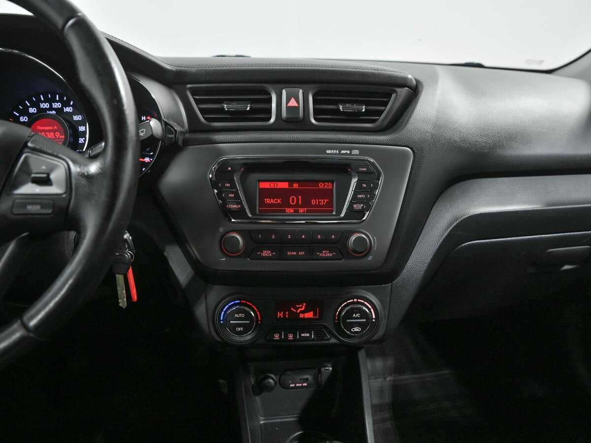 Kia Rio 2012 года с пробегом. Фото: #7