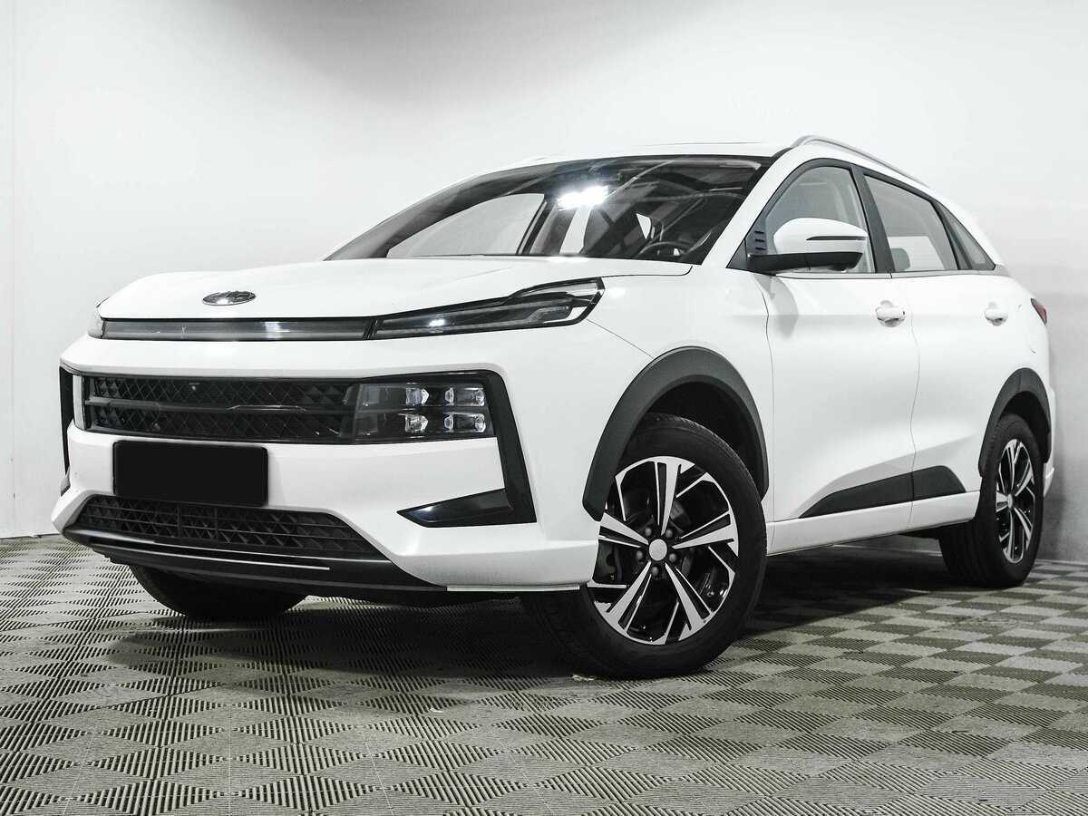 JAC JS6 2023 года с пробегом. Посмотреть фото