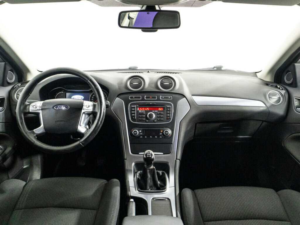 Ford Mondeo 2012 года с пробегом. Фото: #12