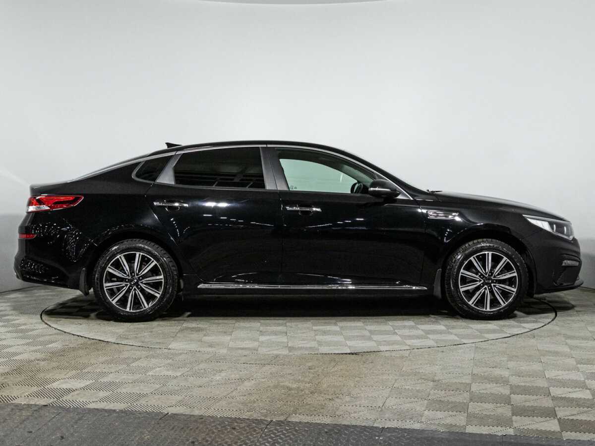 Kia Optima 2018 года с пробегом. Фото: #3