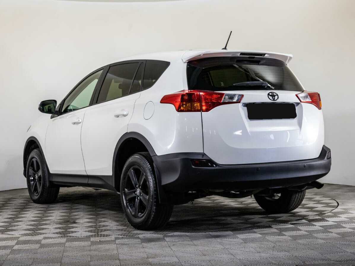Toyota RAV4 2012 года с пробегом. Фото: #4
