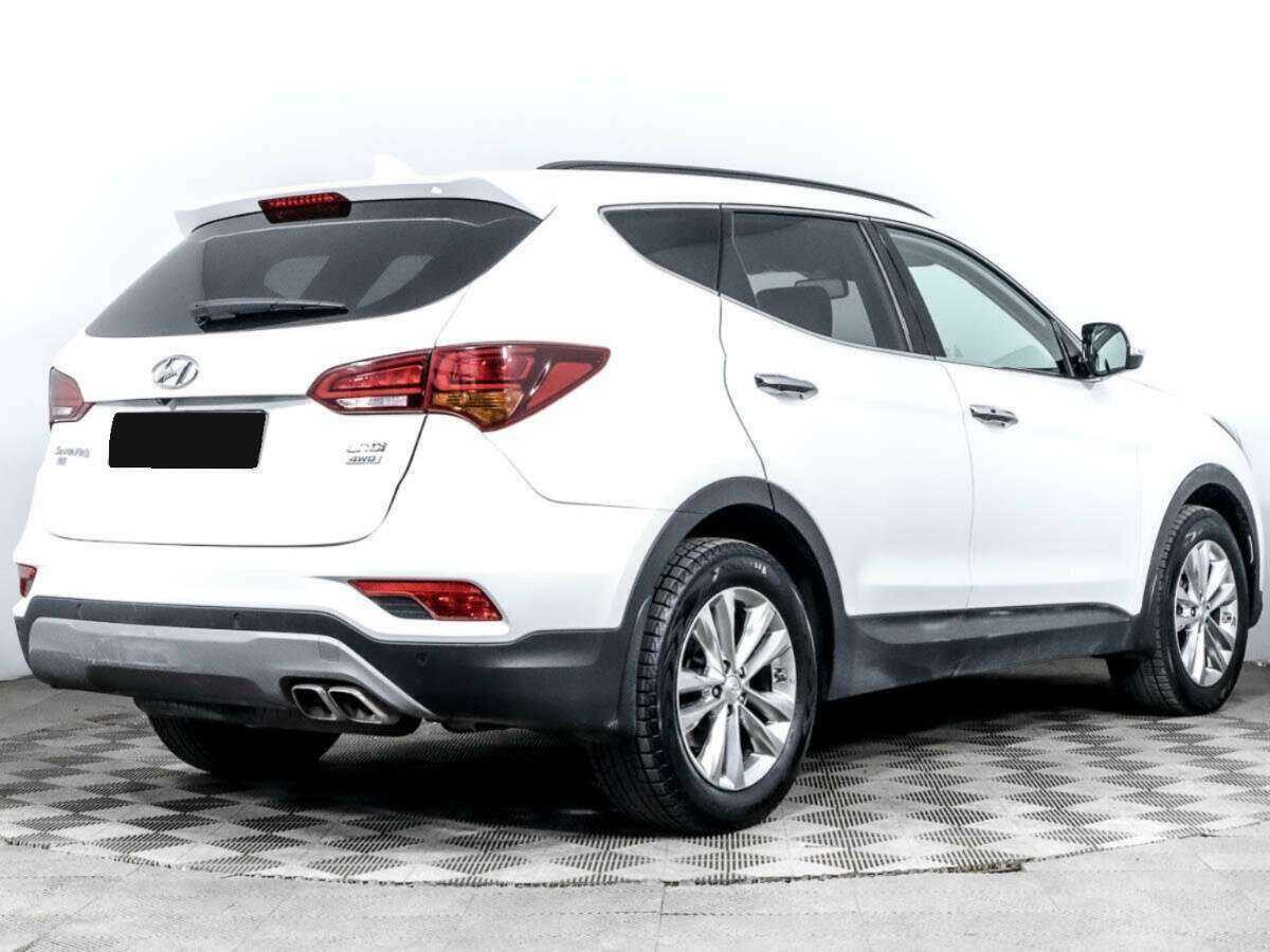 Hyundai Santa Fe 2017 года с пробегом. Фото: #3