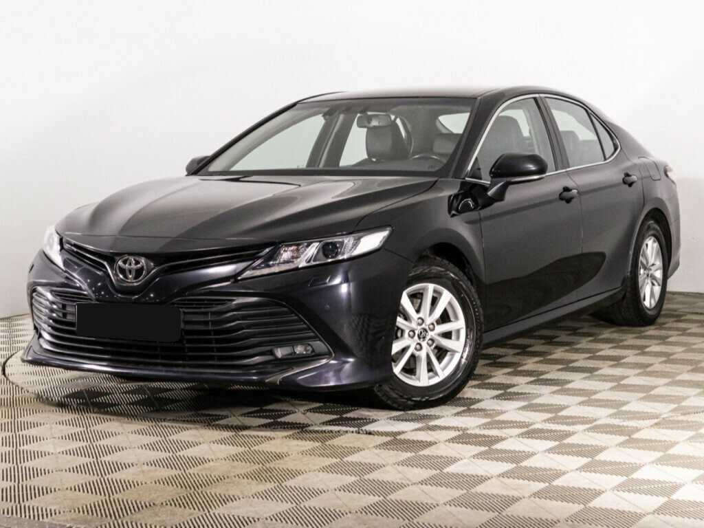 Toyota Camry 2018 года с пробегом. Посмотреть фото