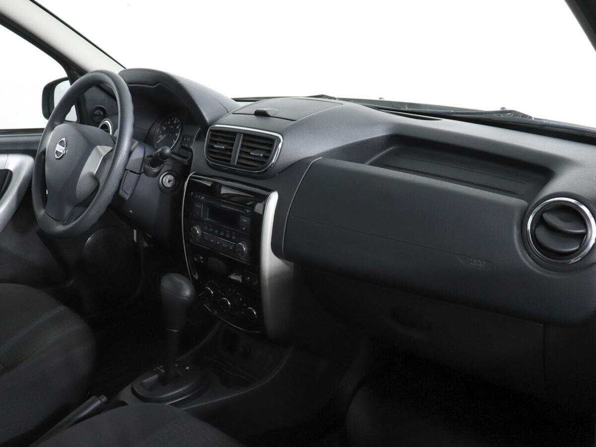 Nissan Terrano 2014 года с пробегом. Фото: #9