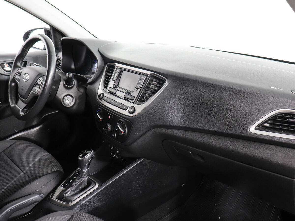 Hyundai Solaris 2018 года с пробегом. Фото: #9