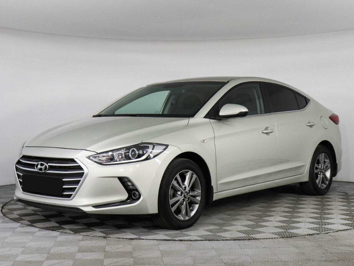 Hyundai Elantra 2017 года с пробегом. Фото: #0