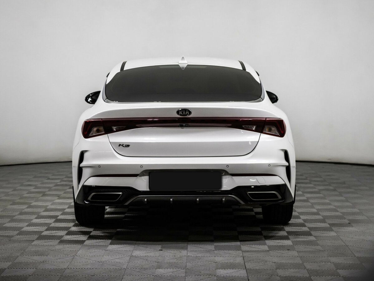 Kia K5 2021 года с пробегом. Фото: #4