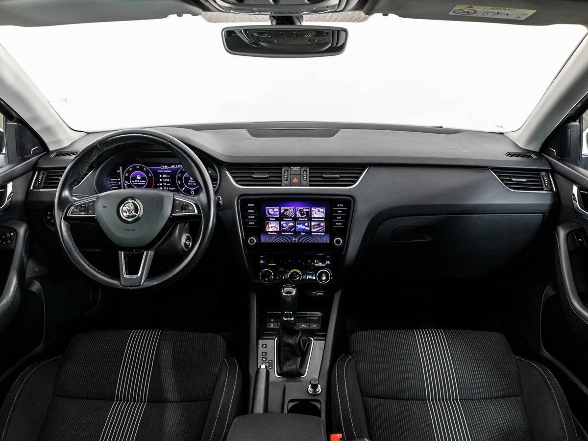 Skoda Octavia 2019 года с пробегом. Фото: #7