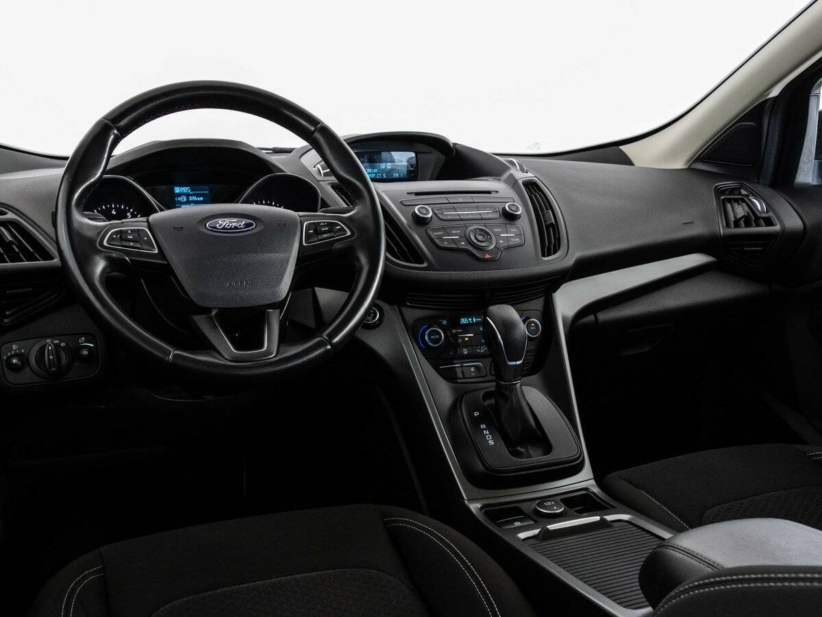 Ford Kuga 2017 года с пробегом. Фото: #8