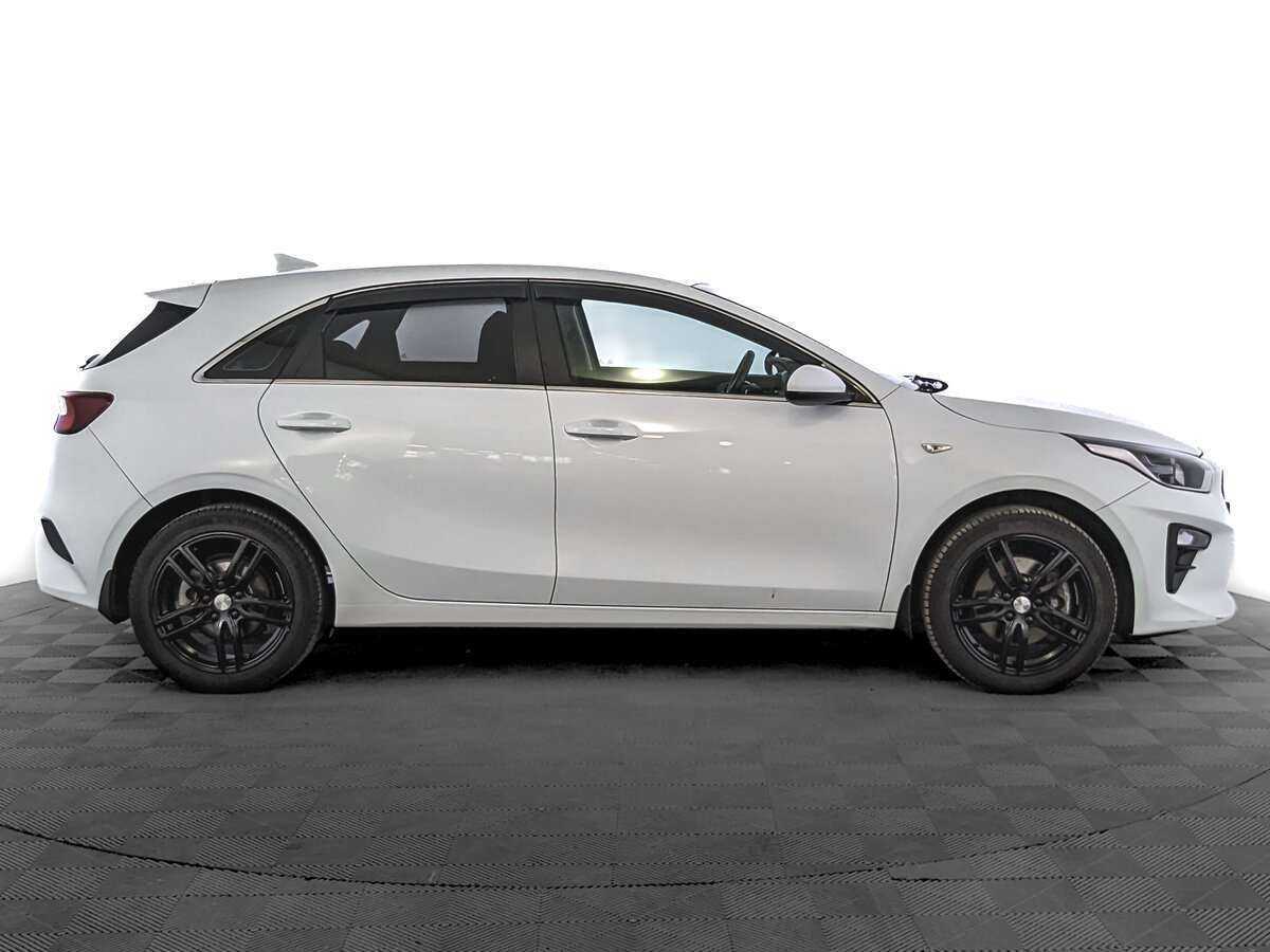 Kia Ceed 2018 года с пробегом. Фото: #3