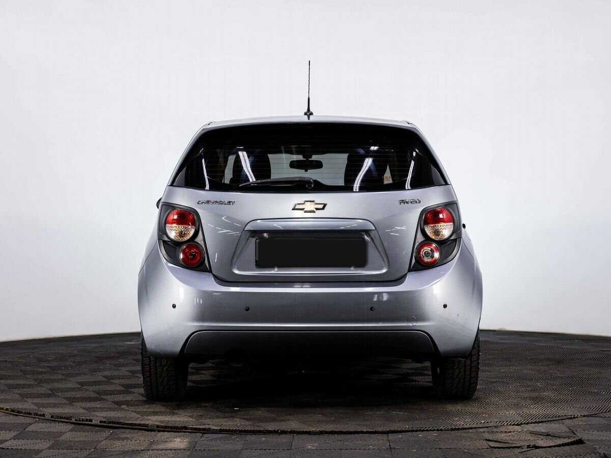 Chevrolet Aveo 2014 года с пробегом. Фото: #4