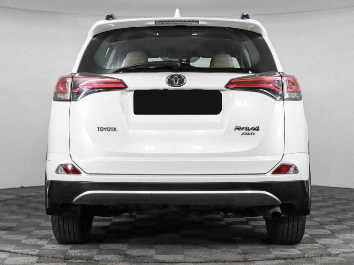 Toyota RAV4 2017 года с пробегом. Фото: #5