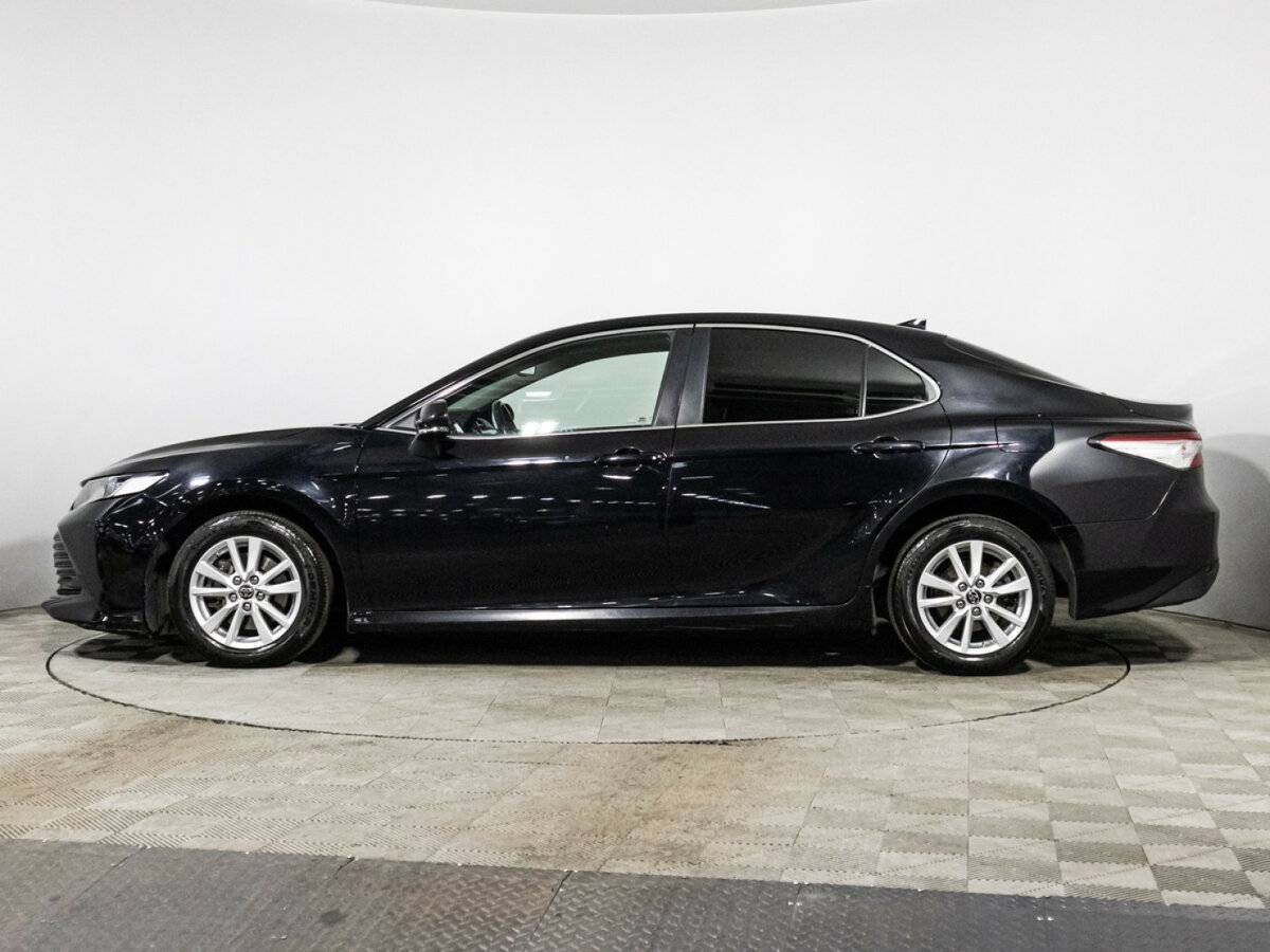Toyota Camry 2018 года с пробегом. Фото: #7