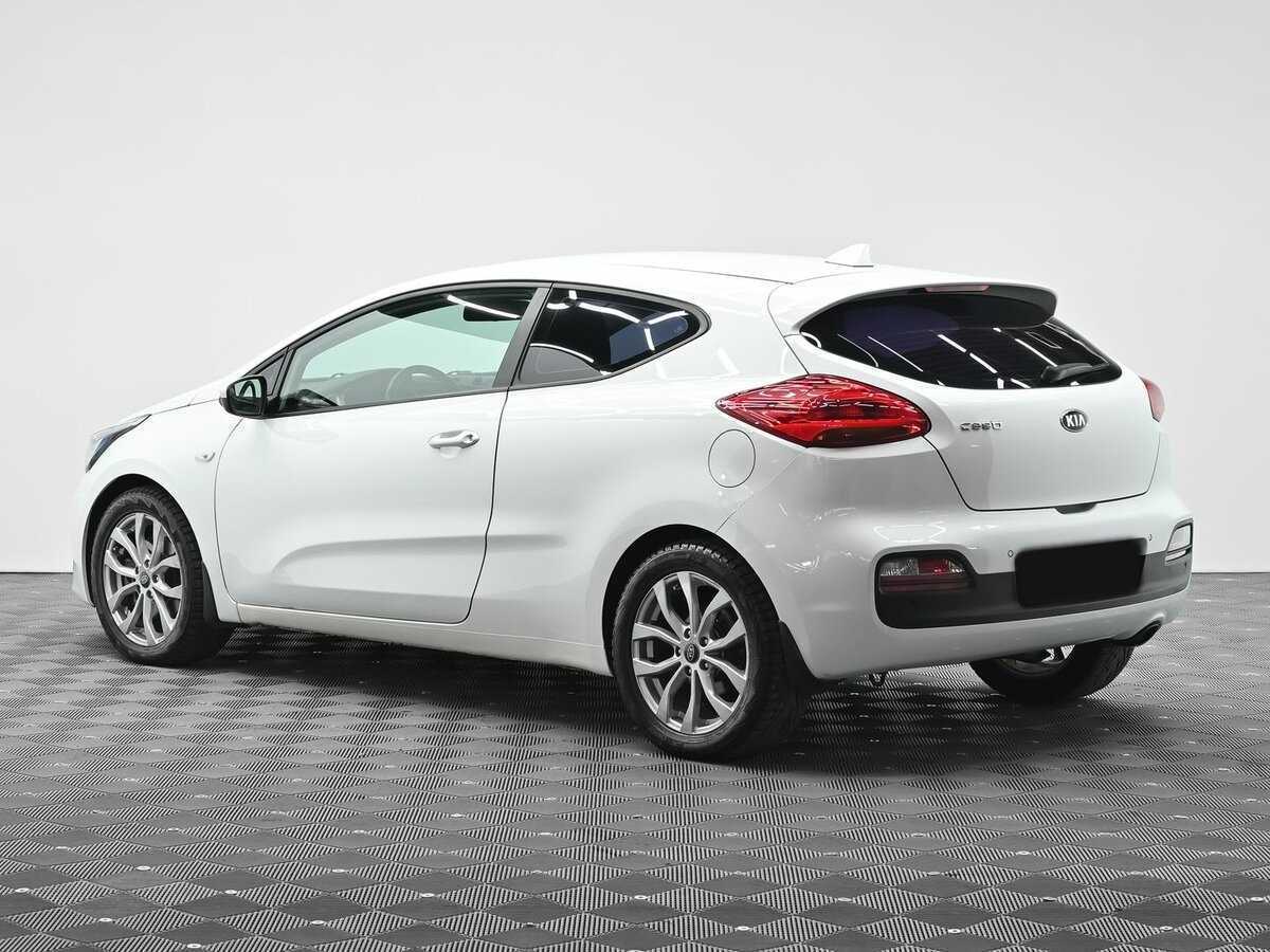 Kia Ceed 2017 года с пробегом. Фото: #3