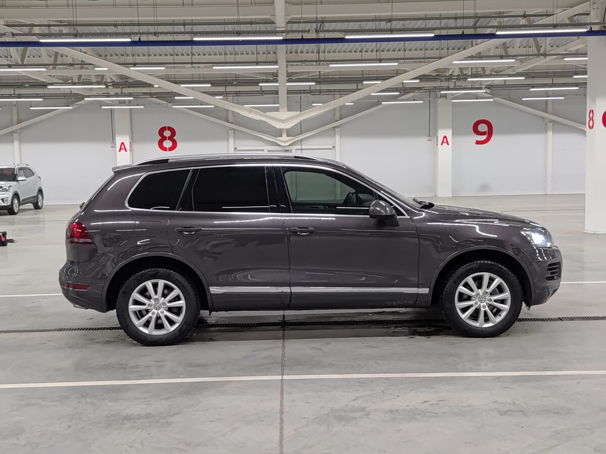 Volkswagen Touareg 2012 года с пробегом. Фото: #3