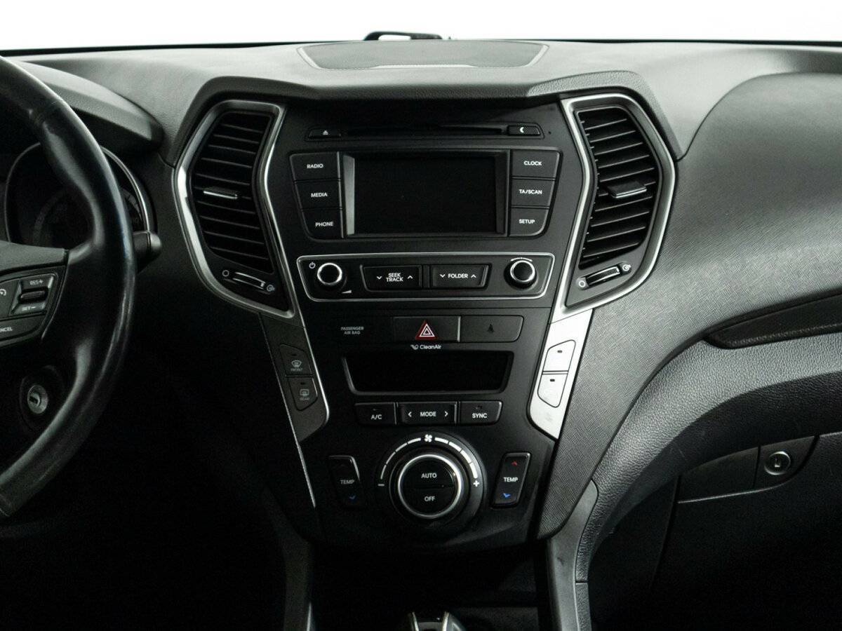 Hyundai Santa Fe 2017 года с пробегом. Фото: #13