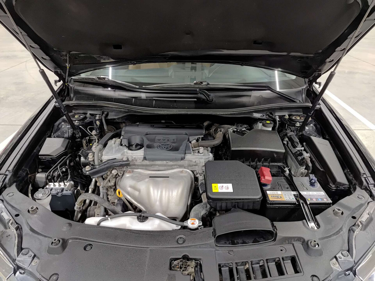 Toyota Camry 2018 года с пробегом. Фото: #8