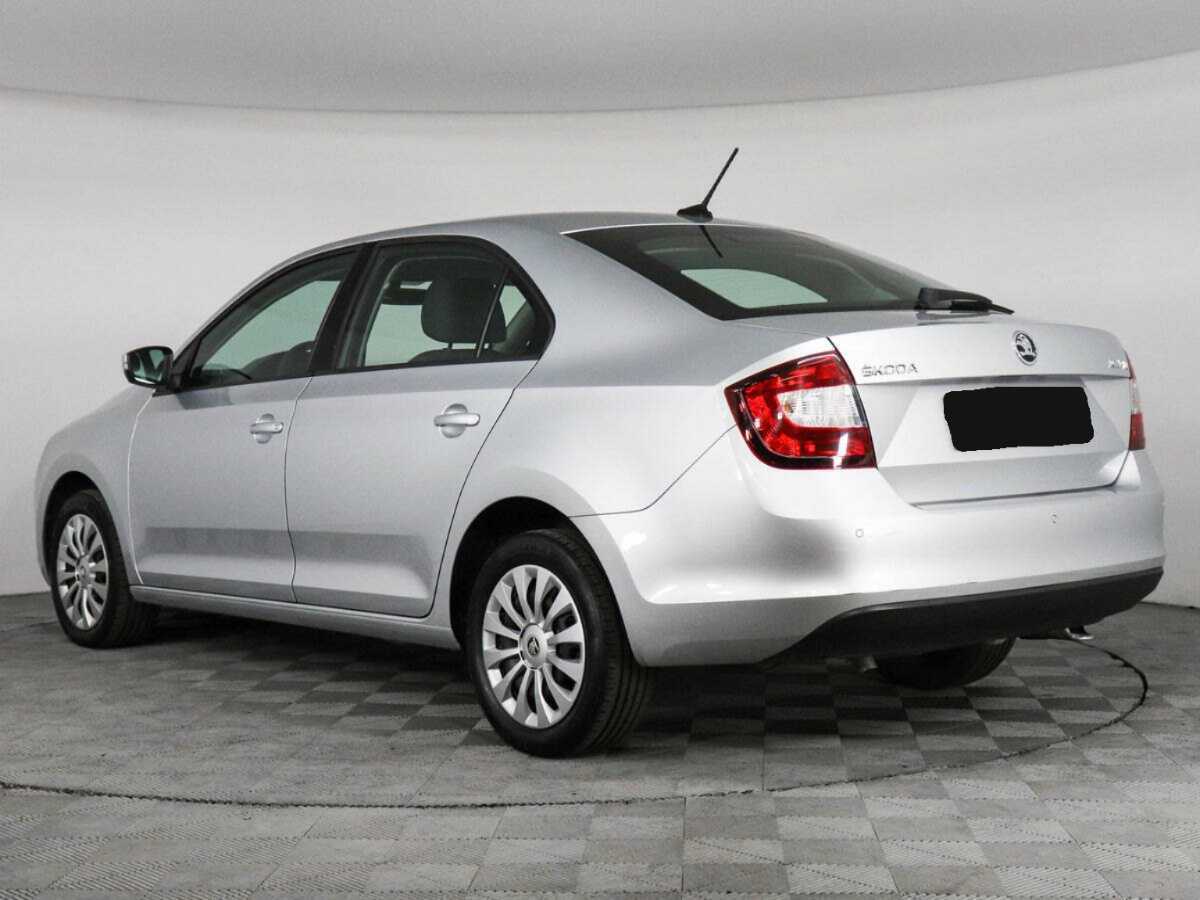 Skoda Rapid 2018 года с пробегом. Фото: #6