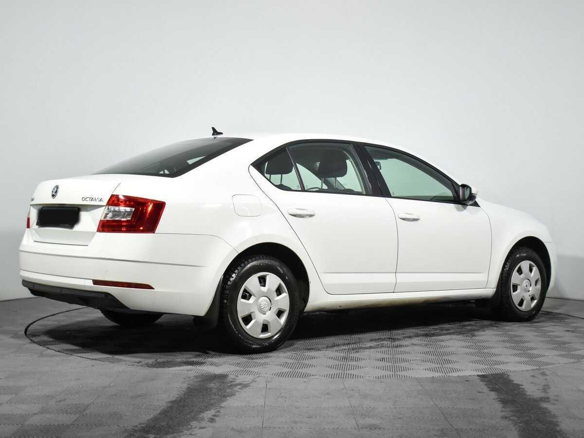Skoda Octavia 2019 года с пробегом. Фото: #4