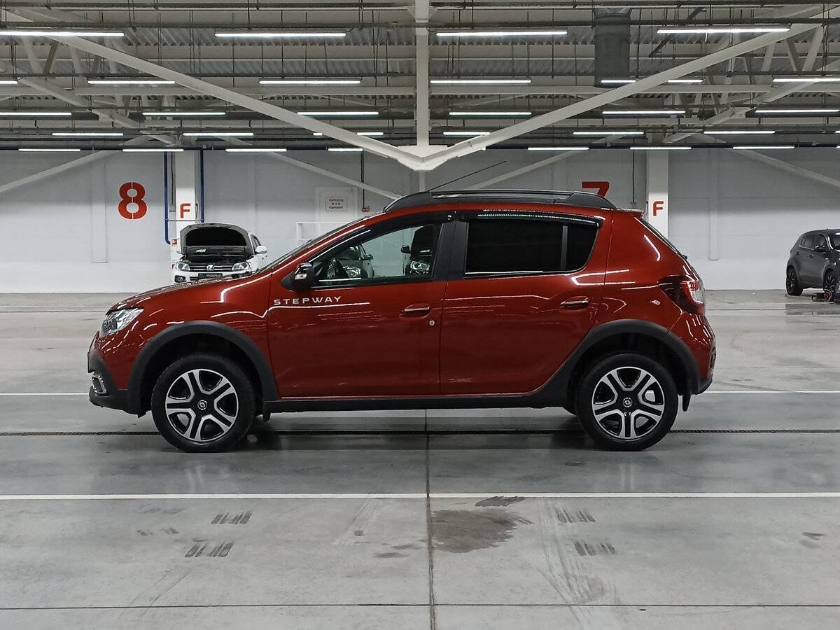 Renault Sandero 2018 года с пробегом. Фото: #7