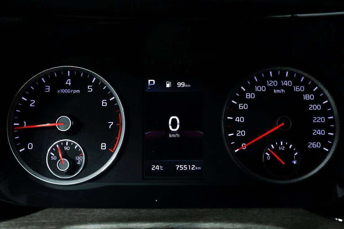 Kia K5 2021 года с пробегом. Фото: #9