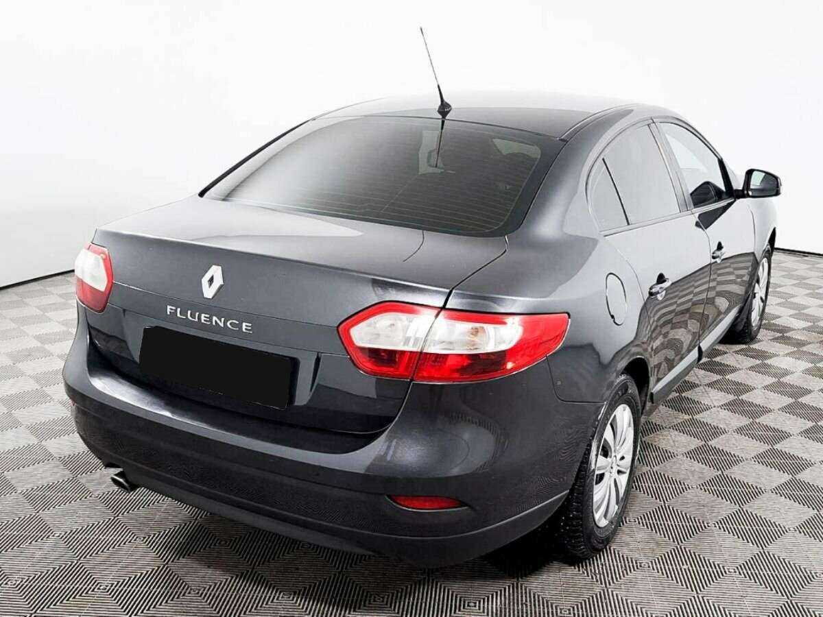 Renault Fluence 2012 года с пробегом. Фото: #4