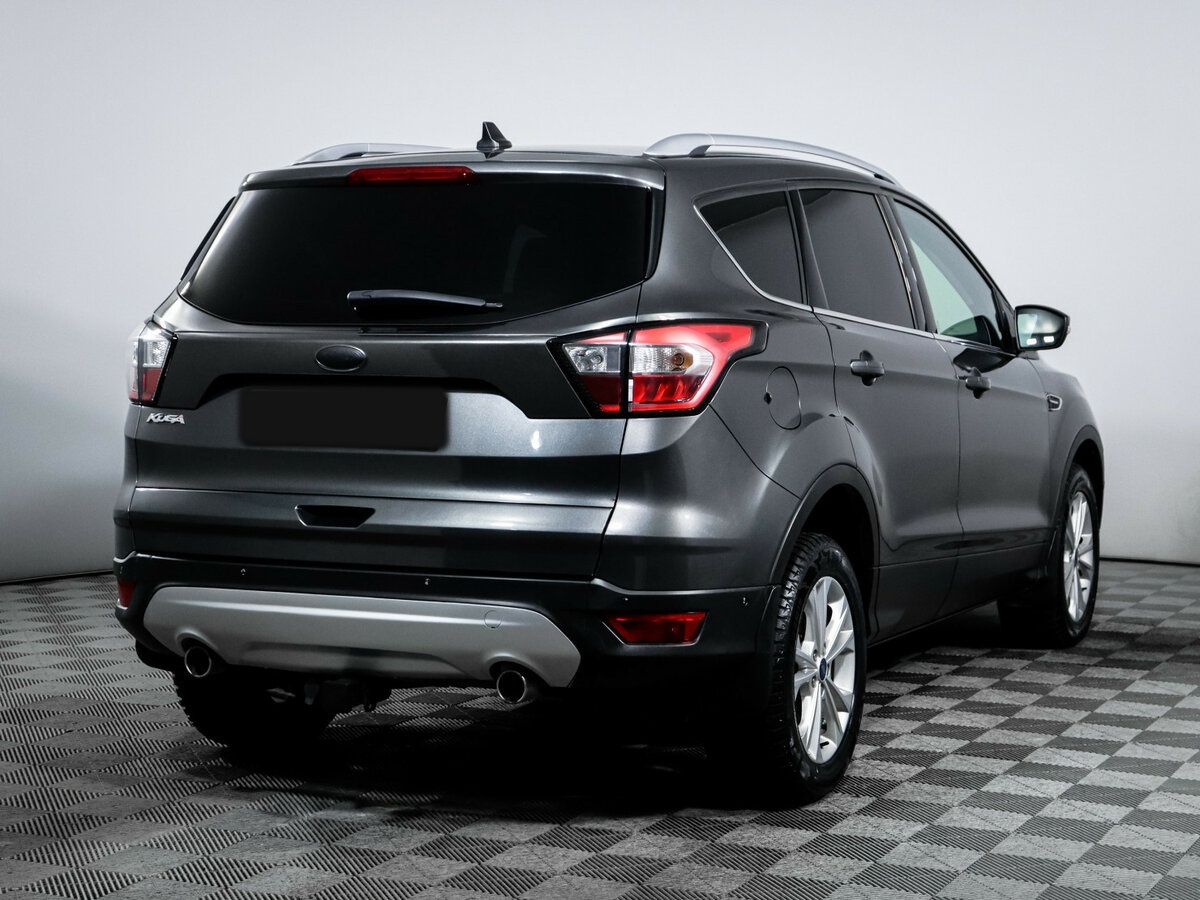 Ford Kuga 2017 года с пробегом. Фото: #4