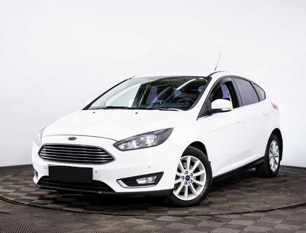 Ford Focus 2016 года с пробегом. Посмотреть фото