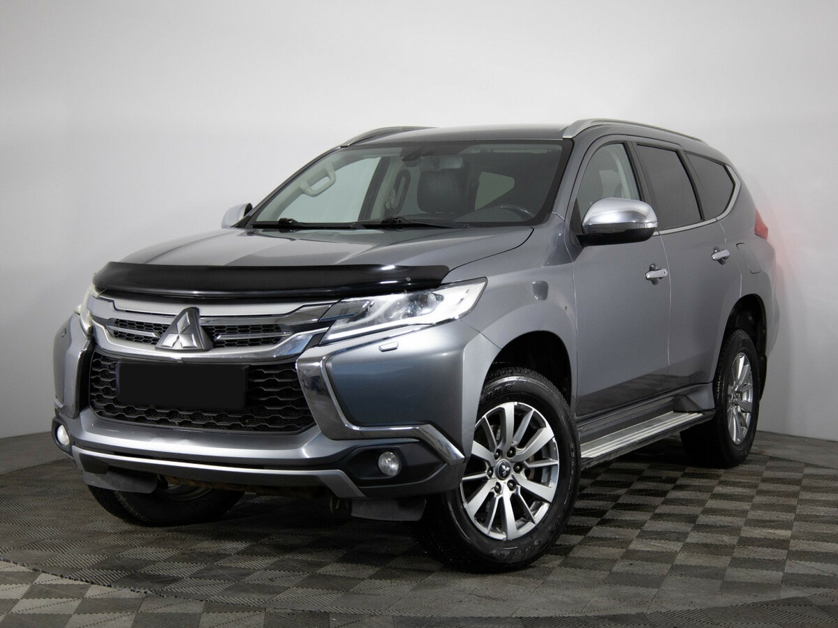 Mitsubishi Pajero Sport 2016 года с пробегом. Фото: #0