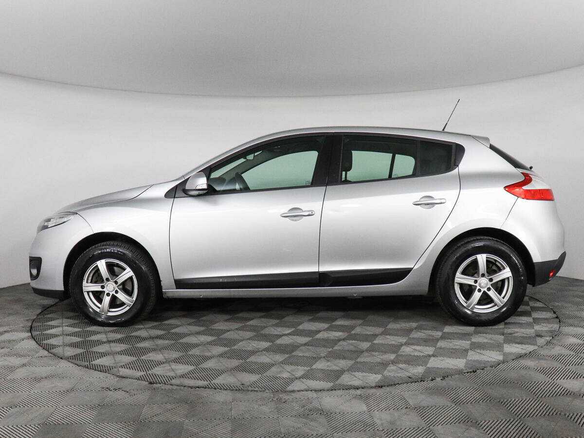 Renault Megane 2012 года с пробегом. Фото: #7