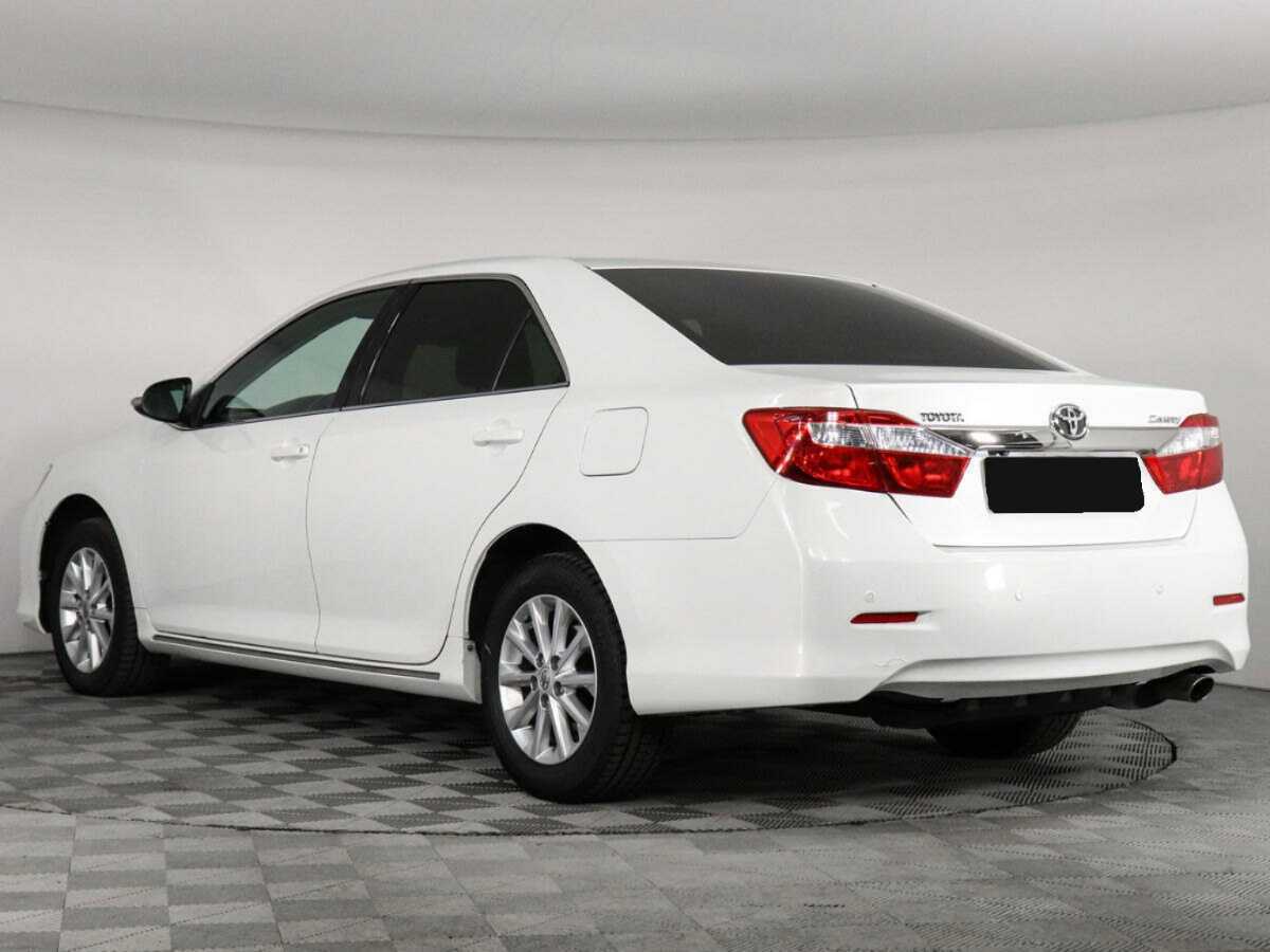 Toyota Camry 2014 года с пробегом. Фото: #6