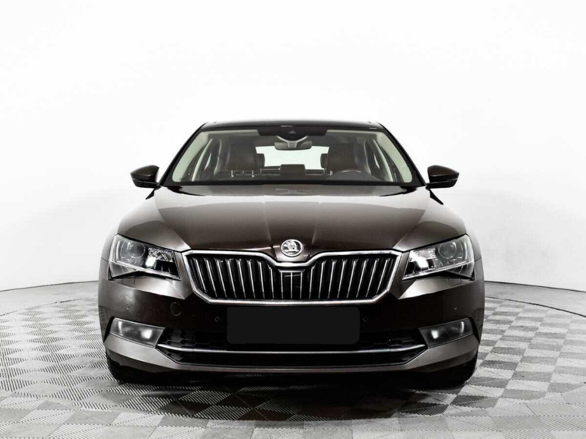 Skoda Superb 2016 года с пробегом. Фото: #1