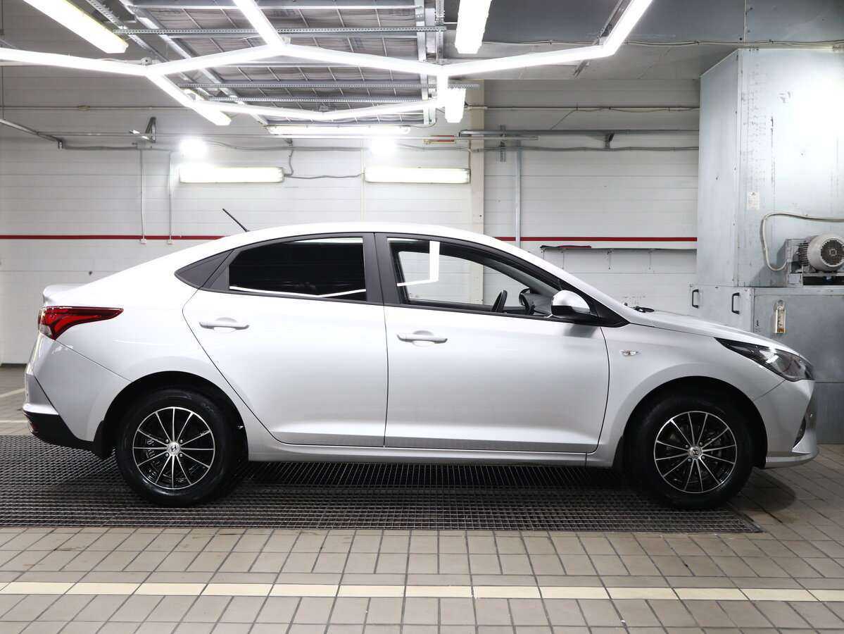 Hyundai Solaris 2021 года с пробегом. Фото: #2