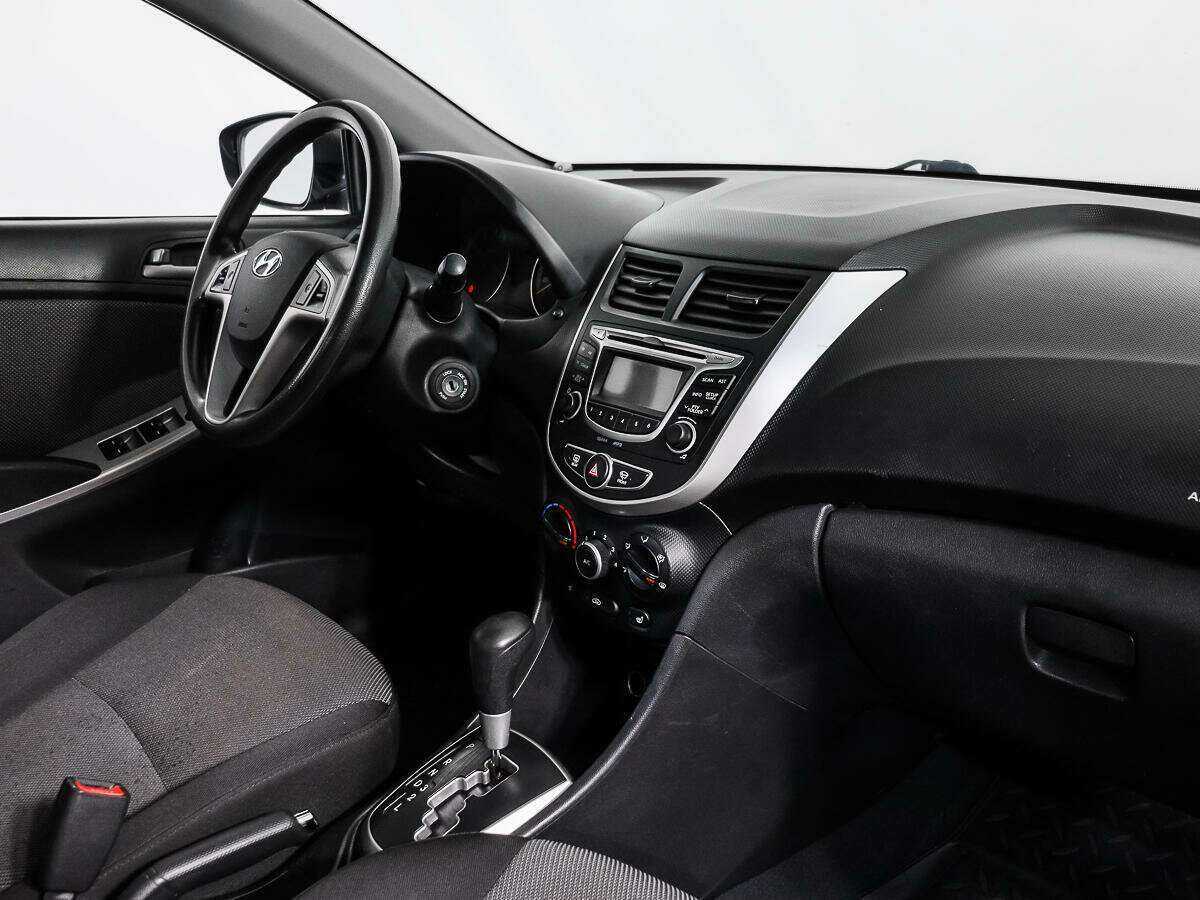 Hyundai Solaris 2014 года с пробегом. Фото: #9