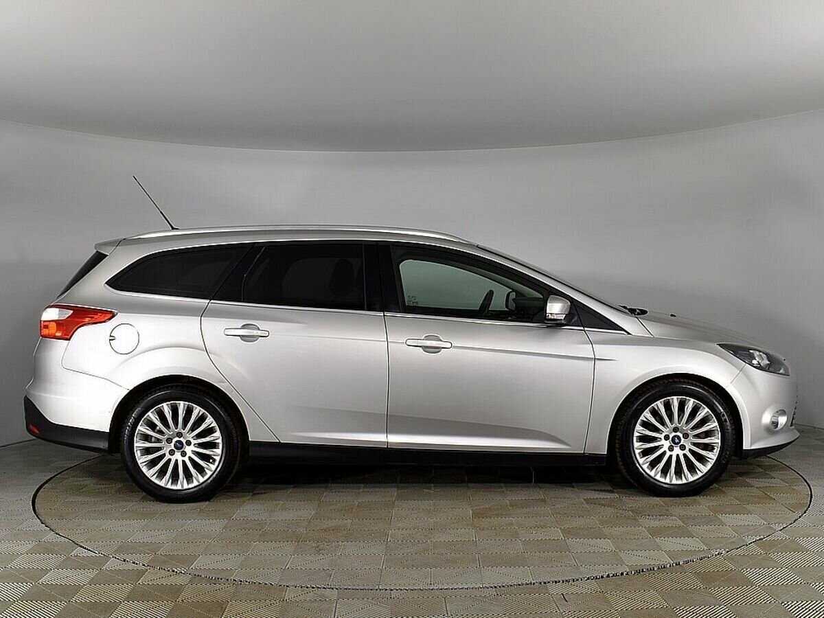 Ford Focus 2012 года с пробегом. Фото: #4