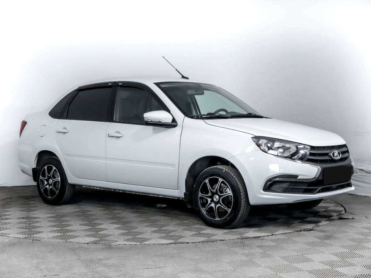Lada (ВАЗ) Granta 2023 года с пробегом. Фото: #2