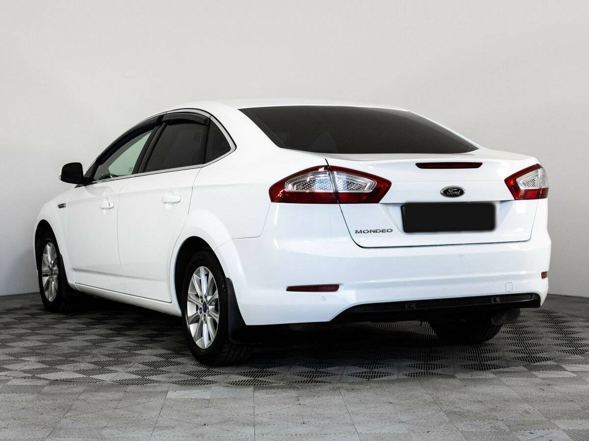 Ford Mondeo 2012 года с пробегом. Фото: #8