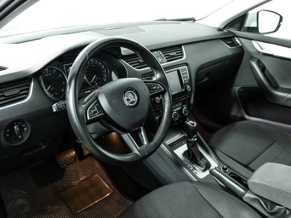 Skoda Octavia 2016 года с пробегом. Фото: #10