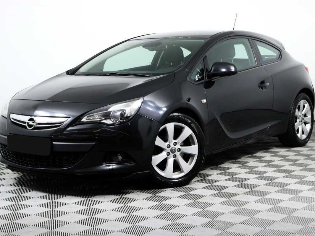 Opel Astra 2012 года с пробегом. Фото: #0