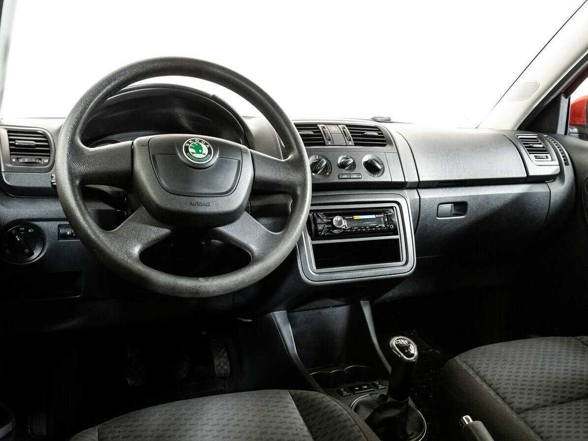 Skoda Fabia 2012 года с пробегом. Фото: #9