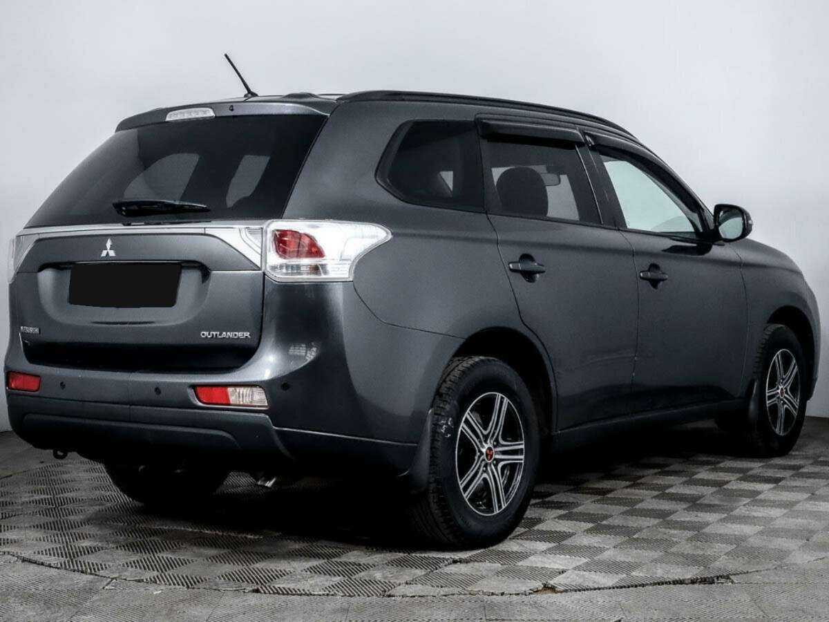 Mitsubishi Outlander 2013 года с пробегом. Фото: #3